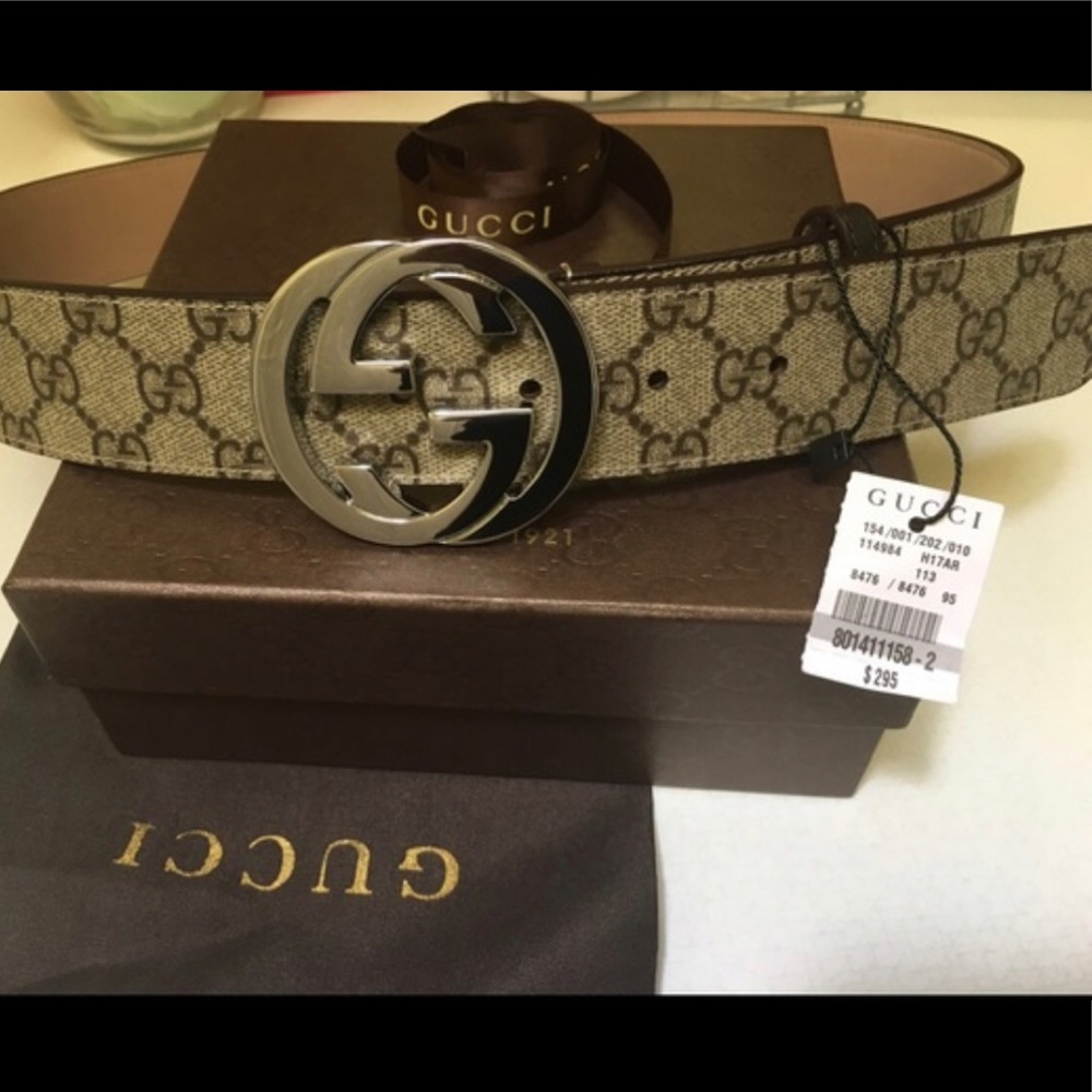 GG supreme belt with G buckle